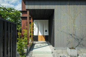 住三吉の宿 桜山路